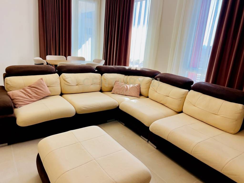 Jepet me qira apartament 2+1 me 2 tualete dhe 1 post parkimi, pranë Arlis Farmacia 10.