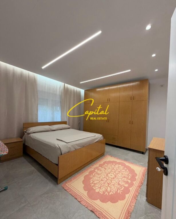 APARTAMENT ME QIRA 1+1 SPITALI AMERIKAN 2 45.000 LEKE