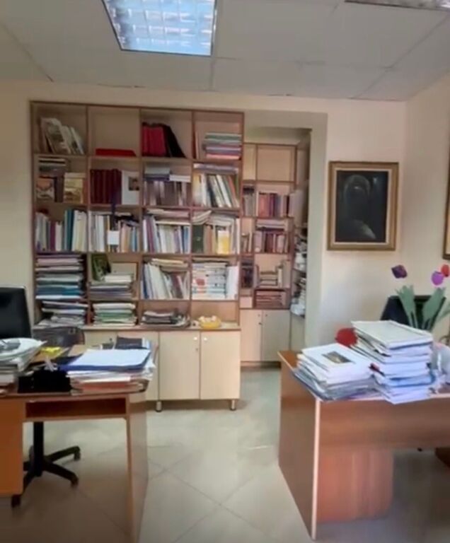 Ambient zyrash me qira tek Ministria e Drejtesise!