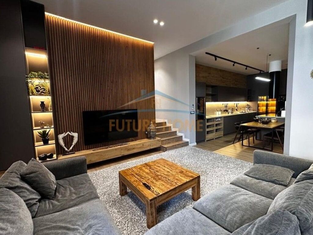 Luxury Apartment for Sale 4+1+2+Veranda+Swimming Pool+Parking Spot, Botanical Garden, Tirana