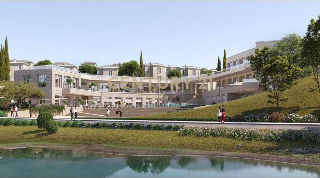 Shitet apartament 2+1+2 tek Rolling Hills Liqeni