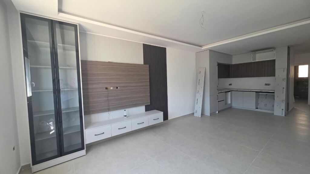 🏡 Apartament 2+1 në Shitje – Lagjja Pelivan Leskaj, Vlorë