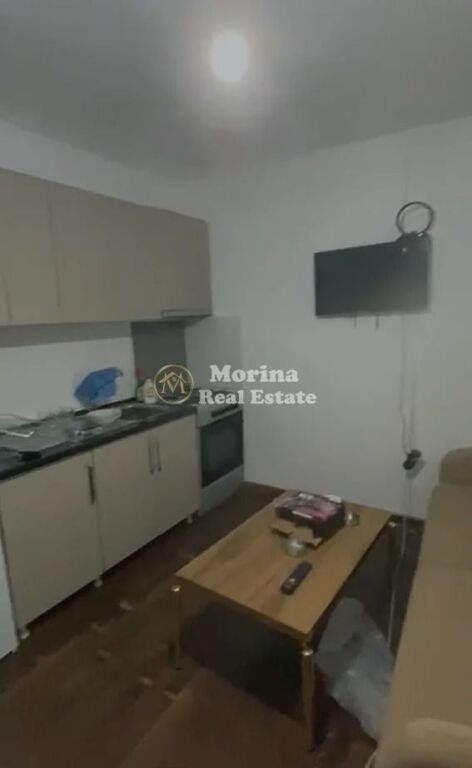 Qera | Shtëpi private 1 + 1 | Liqeni i Paskuqanit | 300 €/muaj