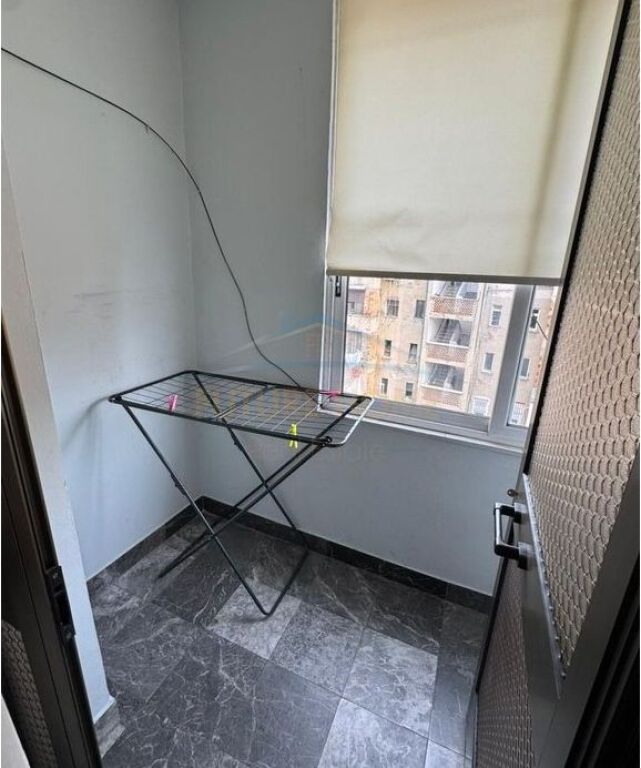 Affitto, Appartamento 2+1+2, Via Fortuzi, Tirana