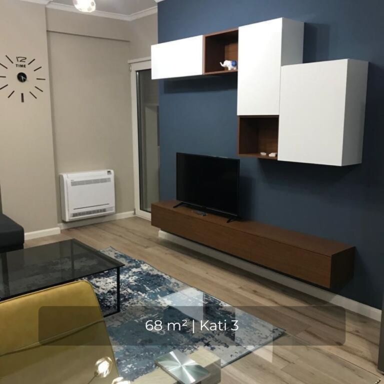 Jepet me qira apartament 1+1 në 📍Komuna e Parisit, ngjitur me Qendrën Kristal.