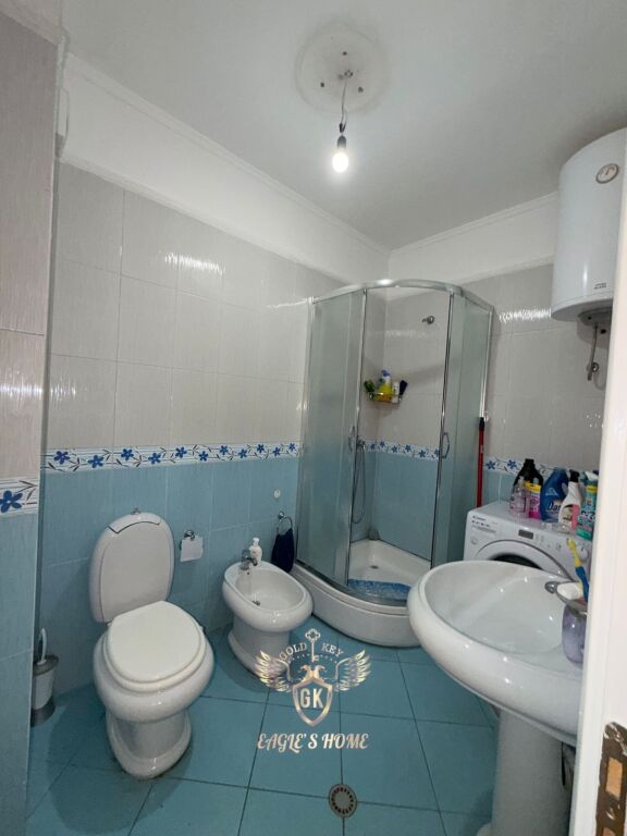 SHITET APARTAMENT 2+1 ISH RAJONI POLICIS DURRES