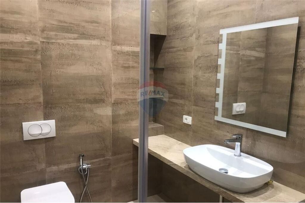 *Apartament 2+1+2 me qira te *Kompleksi Deliorgji*