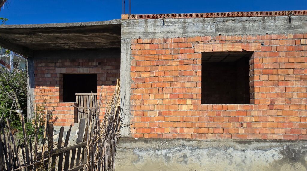 SHITET SHTËPI 1 KATËSHE NË BATHORE,KAMEZ