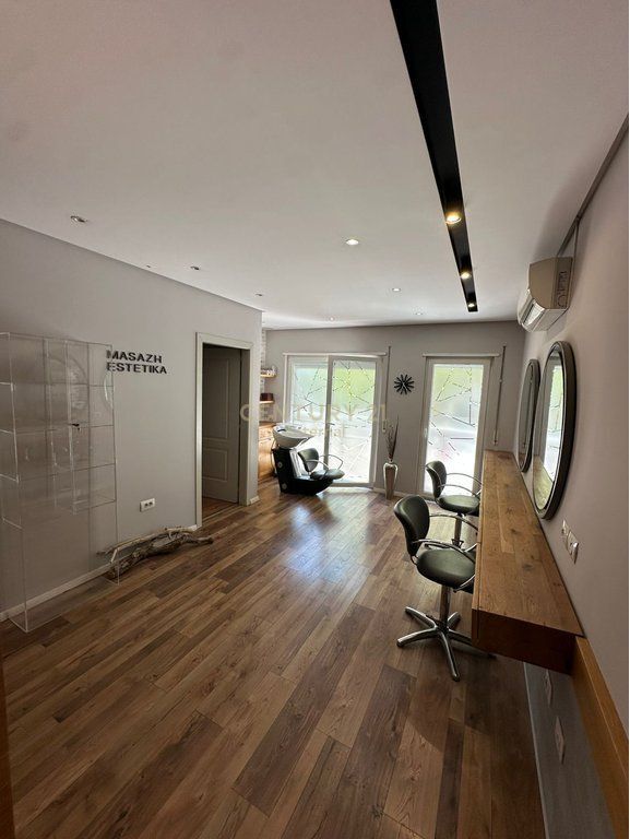 Don Bosko, Vizion Plus - Jepet Qender Estetike Me Arredim Modern Dhe i Detajuar 100m2