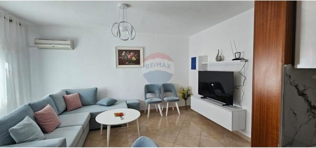 Appartamento 1+1 in Affitto vicino all'Hotel Mondial!