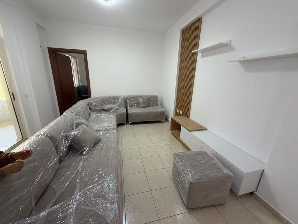 In affitto 3+1 Fresku Spar Market 450€