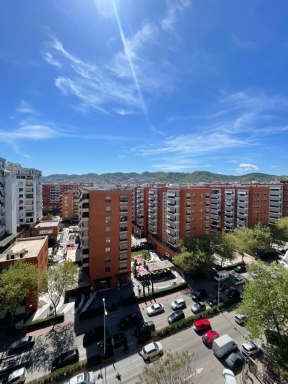 🏠JEPET ME QIRA | Apartament 2+1 – Rruga e Kavajës (Pranë Delijorgjit)