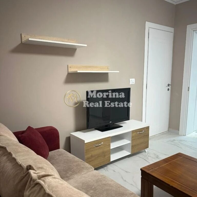 Affitto | Appartamento 1 + 1 | Via Elbasani | 400 €/mese