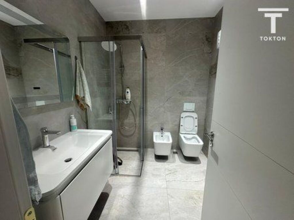 IN VENDITA, APPARTAMENTO 2+1+2, COMPLESSO URBAN GATE, ASTIR, TIRANA