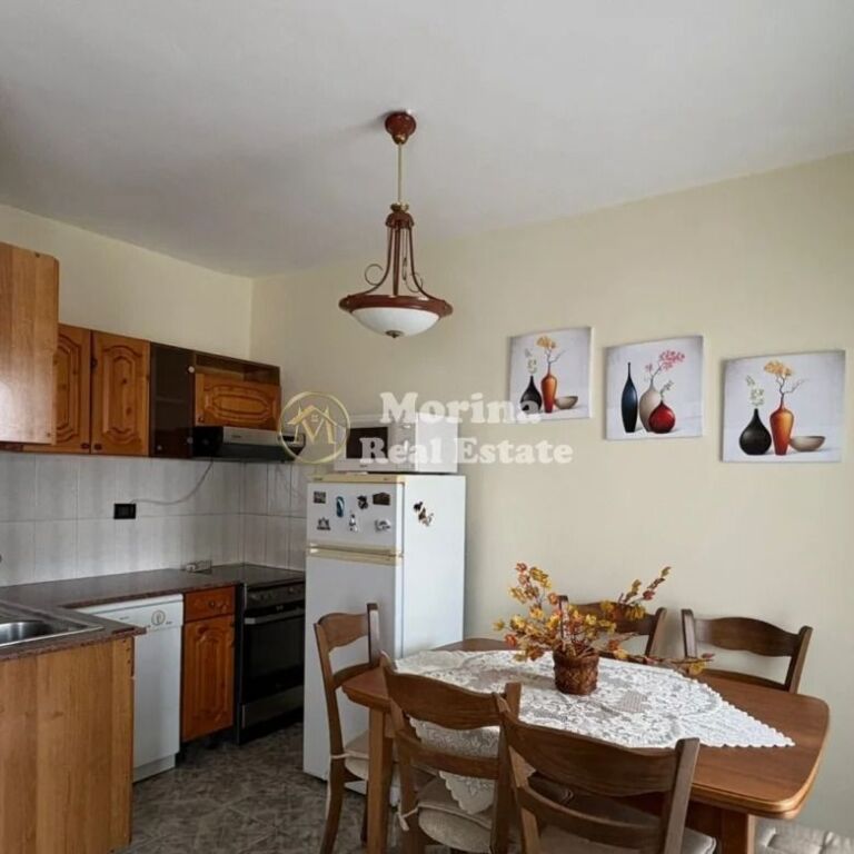 Affitto | Appartamento 2 + 1 | Via Elbasanit | 600 €/mese
