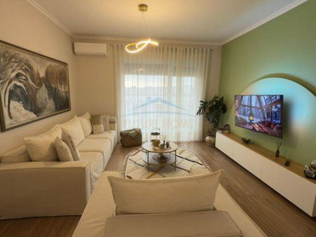 In vendita, Appartamento 2+1+Posto Auto, Via Jordan Misja, Tirana.