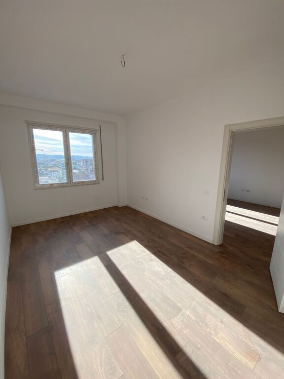 Paskuqan , 2+1+2wc per qera