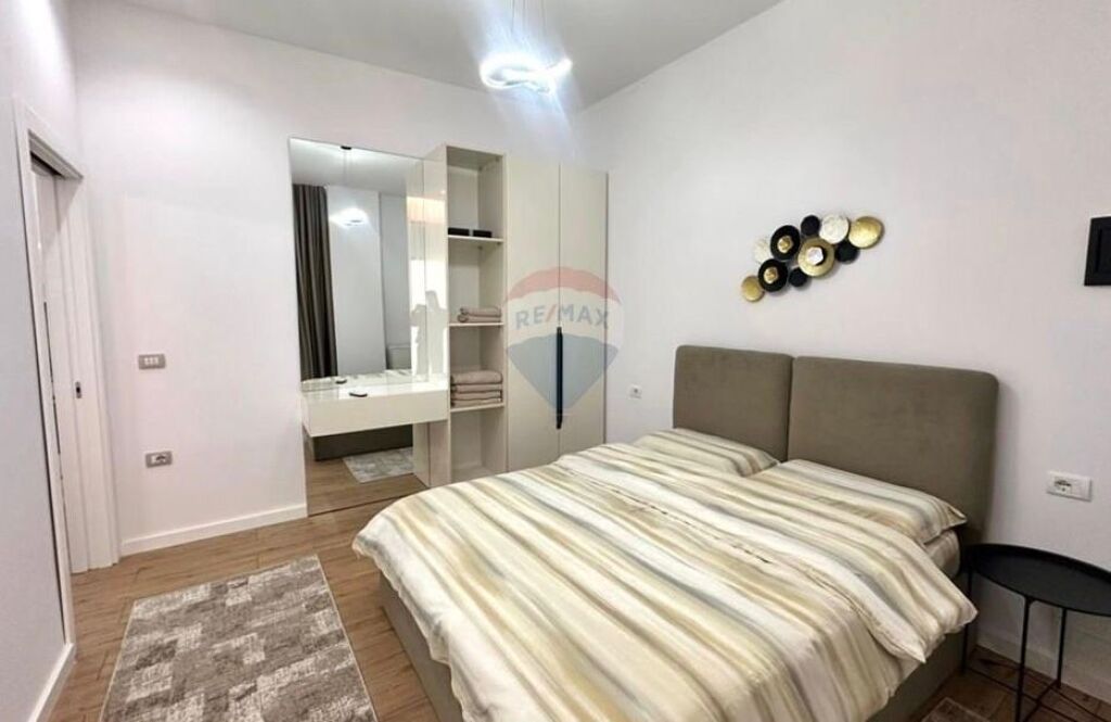Apartament - Për Shitje - Rruga Ali Demi, Tiranë ID: 530471003-467