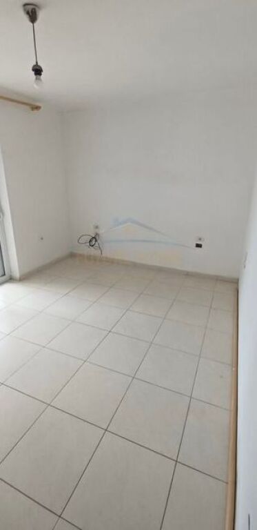 Qera,Apartament,3+1,Xhamlliku,Tirane
