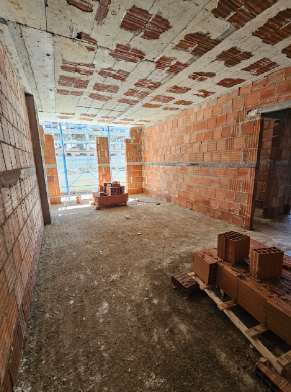 🏡 Shitet Apartament 2+1+2 – Ringside Residence, Paskuqan