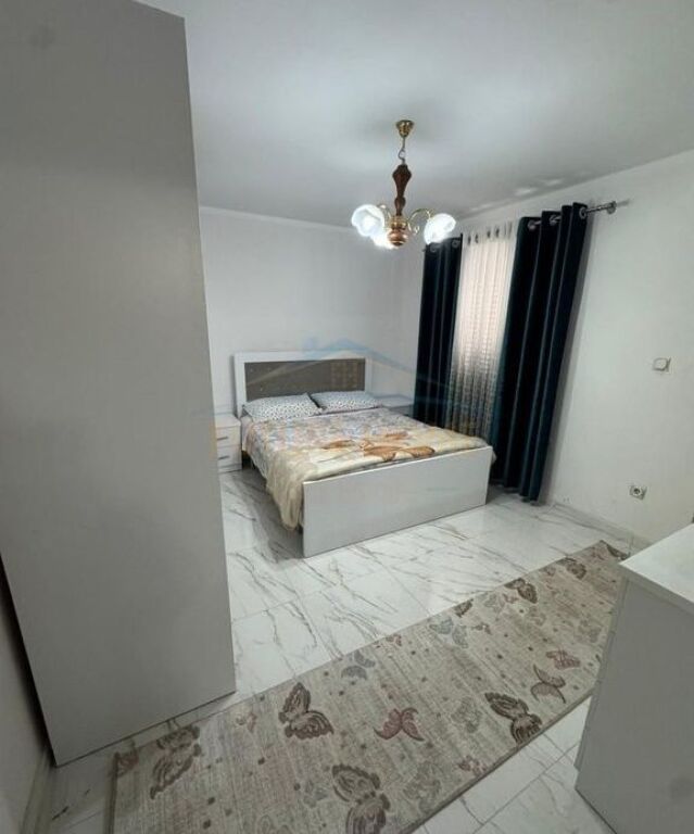 Affitto, Appartamento 2+1+2, Via Fortuzi, Tirana