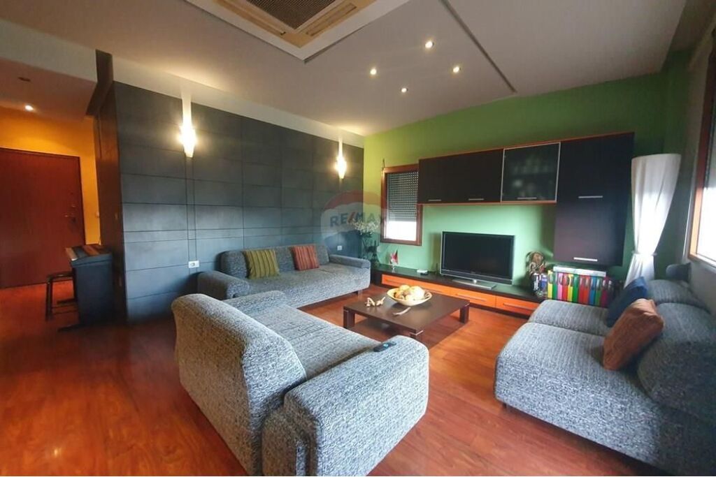 Appartamento - In Affitto - Vila Gold, Tirana(ID: 530221010-2910)