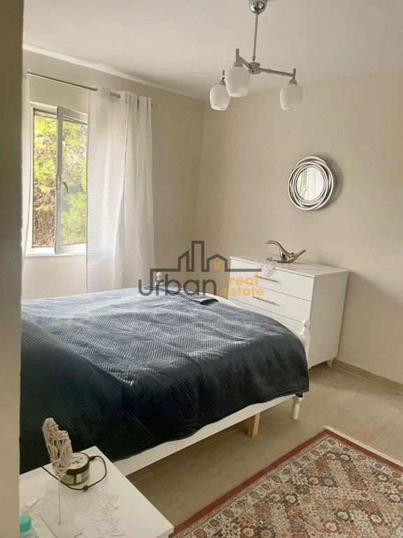 Affitto, Appartamento 2+1, Via Fortuzi, Tirana - 600€ | 90 m²