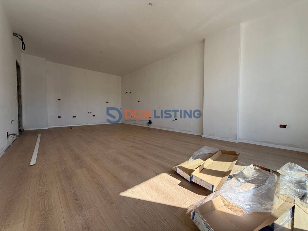 Apartament 2+1 për shitje – Paskuqan, Ringside Residence