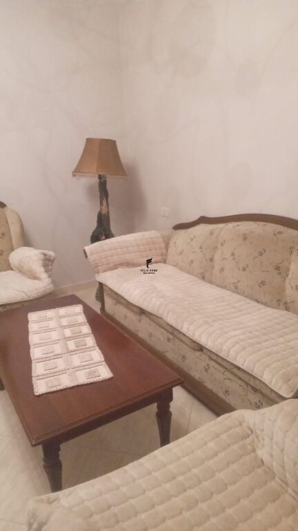 APARTAMENT ME QERA 1+1 LAPRAKE 40.000 LEKE FH-68608