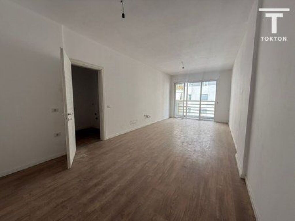 IN VENDITA, APPARTAMENTO 1+1, VIA "DRITAN HOXHA", LAPRAKE, TIRANA