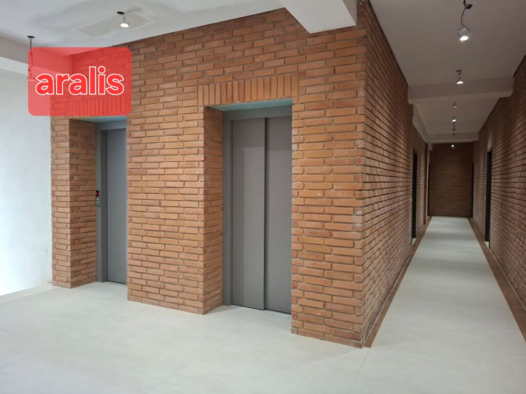 Jepet me qera nga pronari apartament prane Birra Tirana