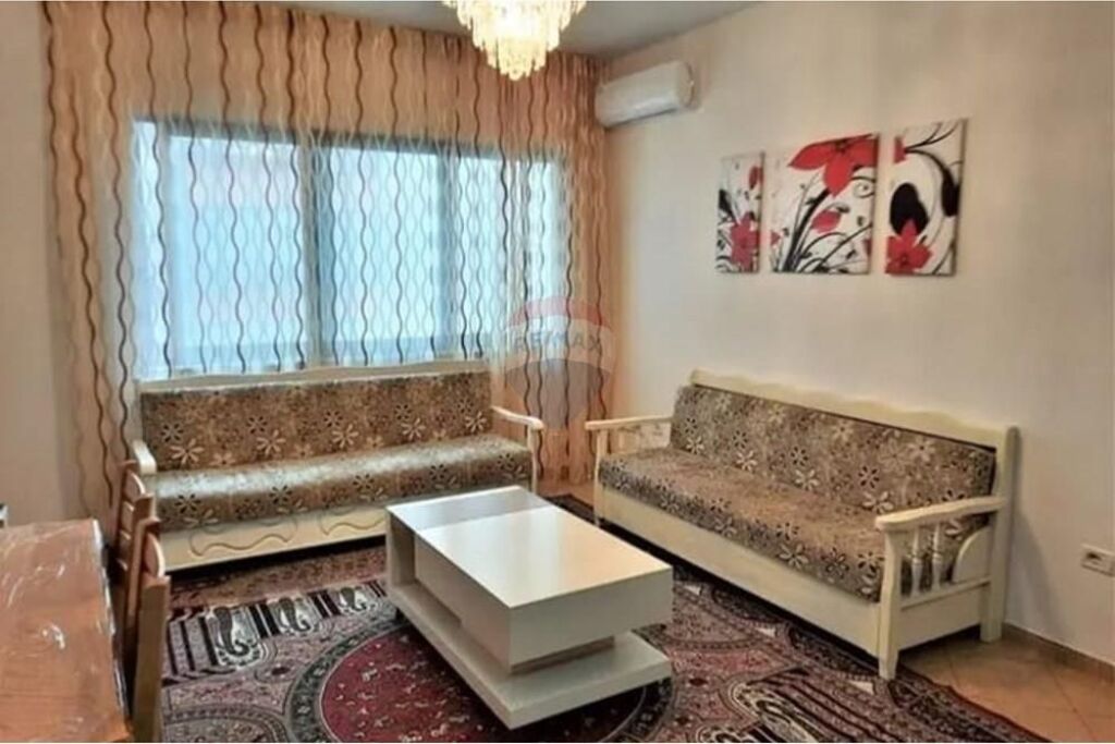 Apartament 1+1 per shitje 5 Maji