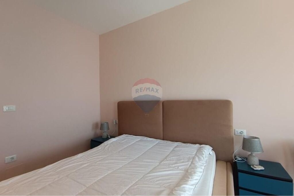 Apartament - Për Qira 1+1+PARKIM - Zogu I Zi, TE FOLEJA