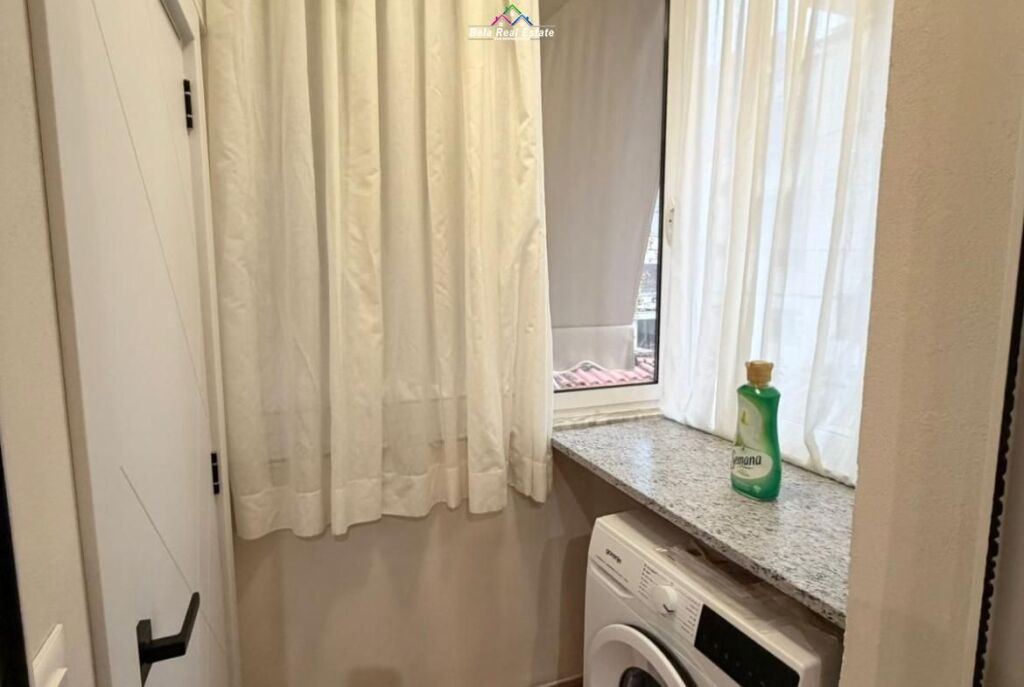 Vile Me Qera 1+1 Tek Rruga e Kavajes (ID BV22544) Tirane