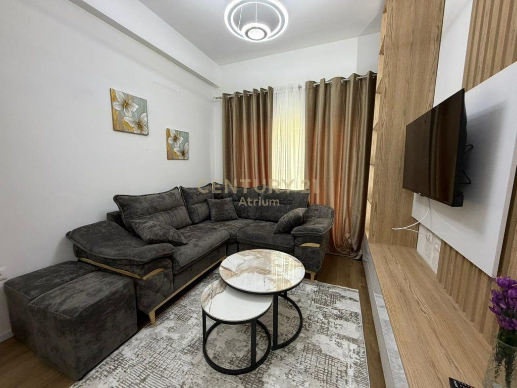 JEPET ME QIRA APARTAMENT 1+1 TE KOMPLEKSI KADIU!!!
