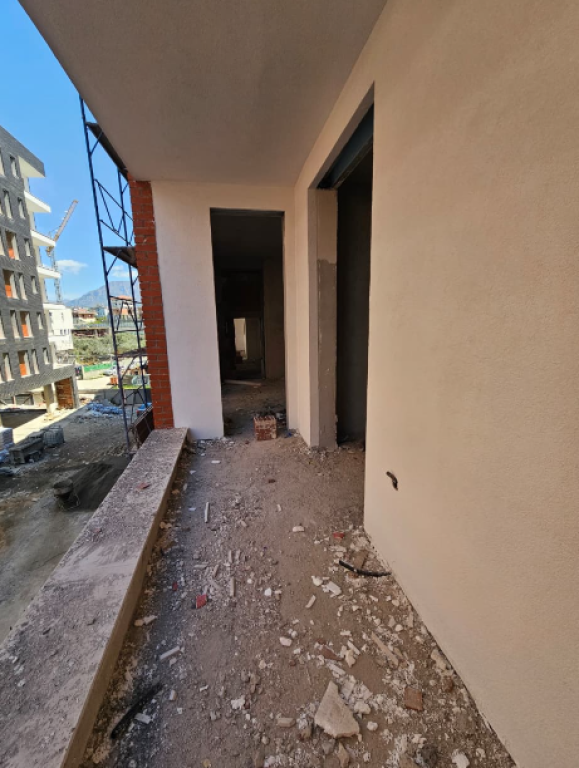 🏡 Shitet Apartament 2+1 – Ringside Residence, Paskuqan