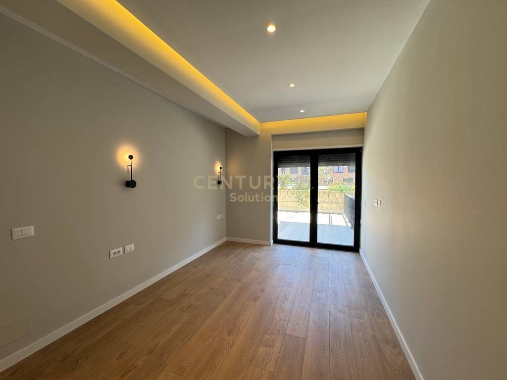 APPARTAMENTO IN AFFITTO 2+1+2 POSTI AUTO PRESSO LA RESIDENZA KODRA E DIELLIT 2!