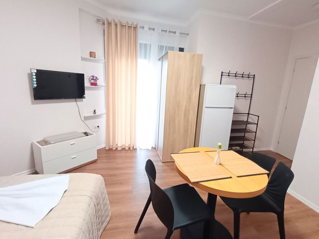 ▪️ Garsionere per qira te Rruga Durresit prane hotel Colosseut