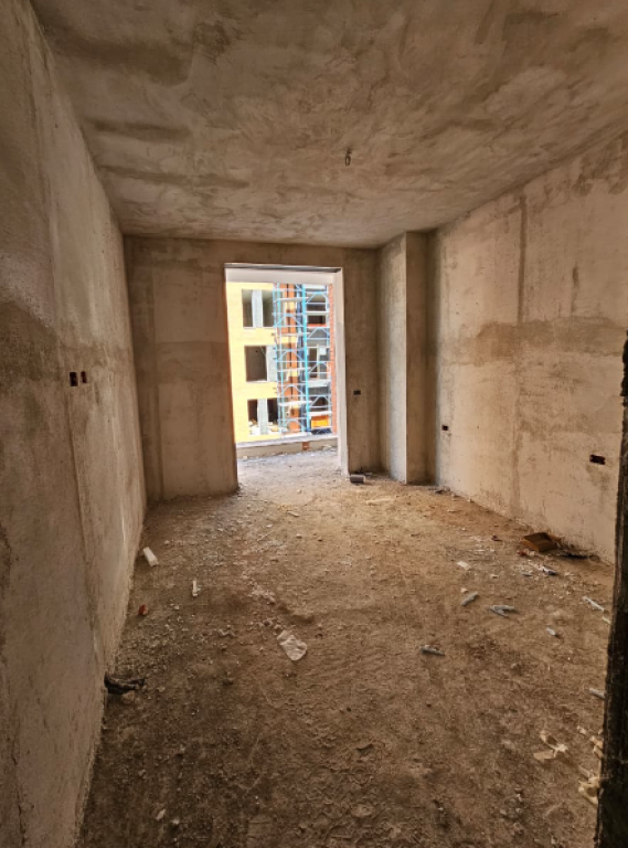 🏡 Shitet Apartament 2+1 – Ringside Residence, Paskuqan