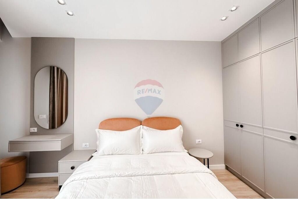 We offer an apartment for rent Dibra Street