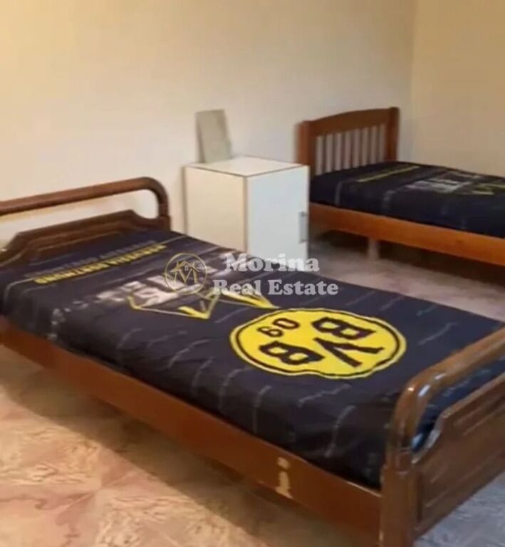 Rent | Private house 2 + 1 | Student City | 350 €/month