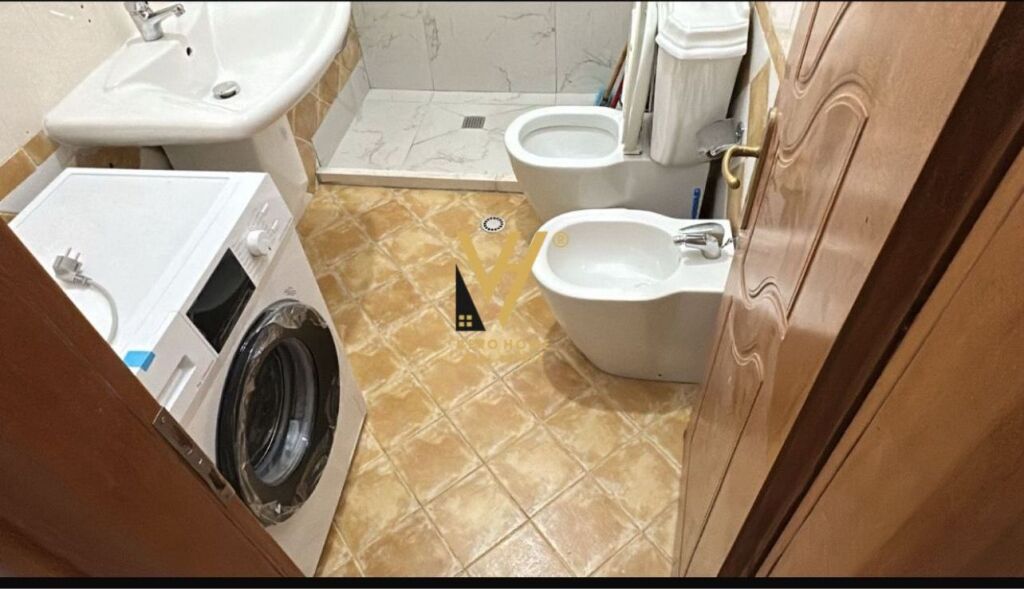 APARTMENT 2+1+BLK FOR RENT ON BLVD ZHAN D’ARK 65,000 LEKE