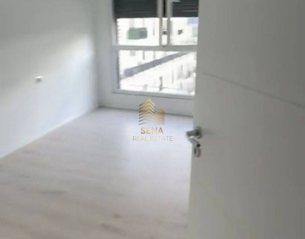 Affitto, Appartamento 2+1+2+blk+P, Campo Aviazione, Parzialmente Arredato, 55.000 Leke/mese