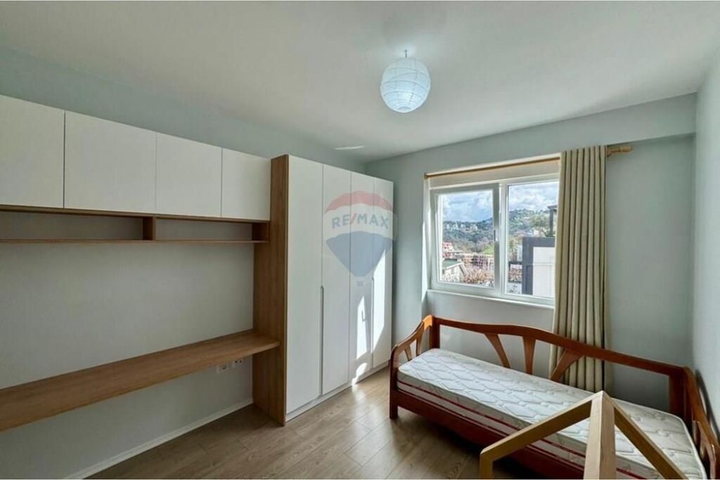 Apartament 2+1 per shitje tek Liqeni i Thate!