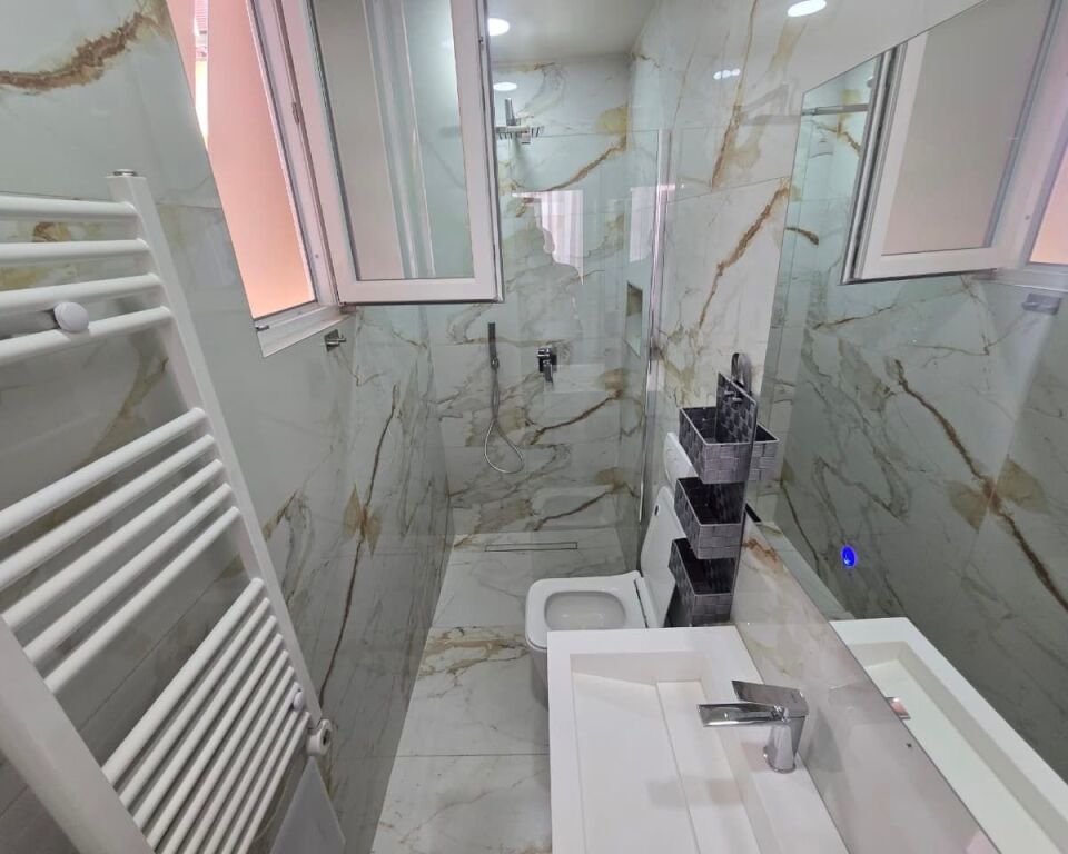 1+1/Qera📍Perballe Delijorgjit 📌55 000 lek