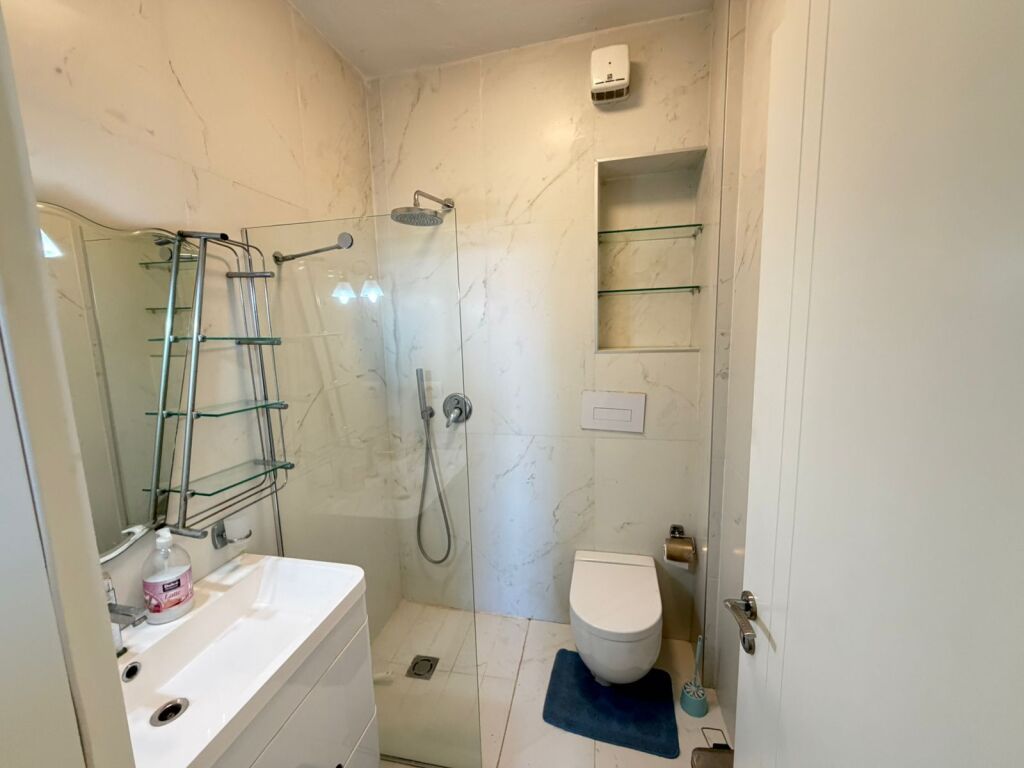 Appartamento in vendita vicino al Nuovo Bazaar