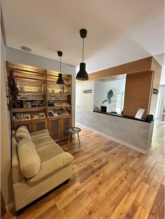 Don Bosko, Vizion Plus - Jepet Qender Estetike Me Arredim Modern Dhe i Detajuar 100m2