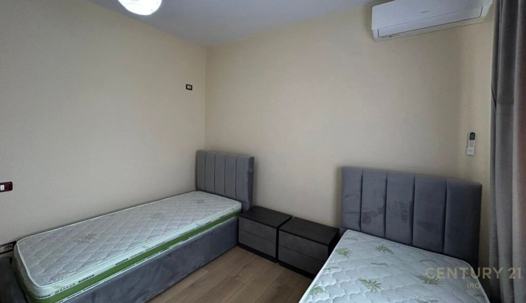 Apartment 1+1 me qira , perballe me Delijorgjin