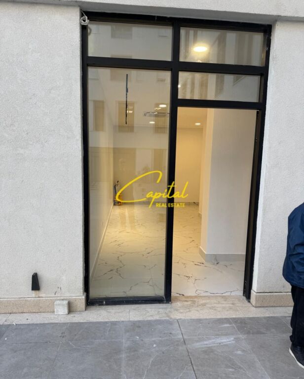 SHITET AMBIENT BIZNESI 38 M2 QENDER 190.000 EURO