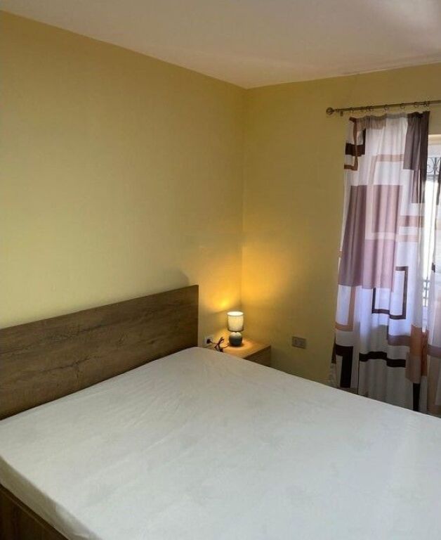 Apartament 1+1 me qira në zonën Tirana e Re